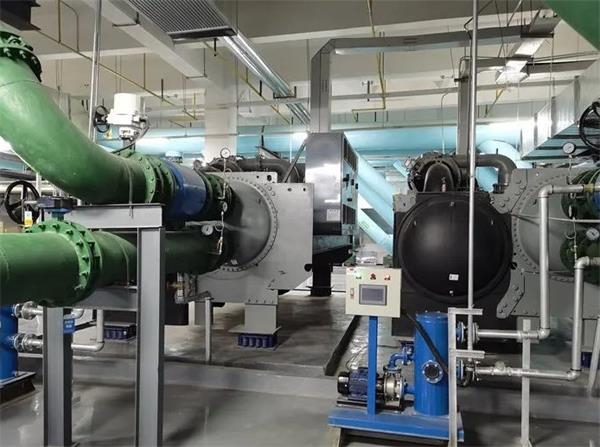 如何提高封闭冷却塔的效率？(冷却塔怎样提高效率)