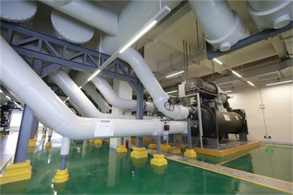 冷却塔风机变频控制(冷却塔风机减速箱可以变频控制